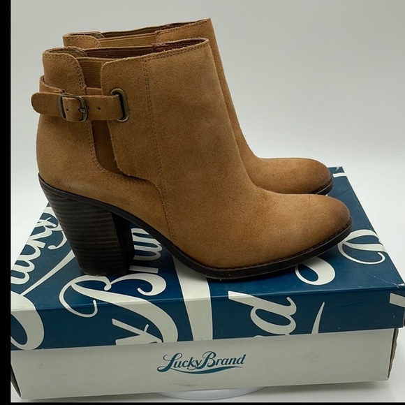 Lucky Brand Shoes - Lucky Brand Tan Esperanza Ankle Booties 9.5